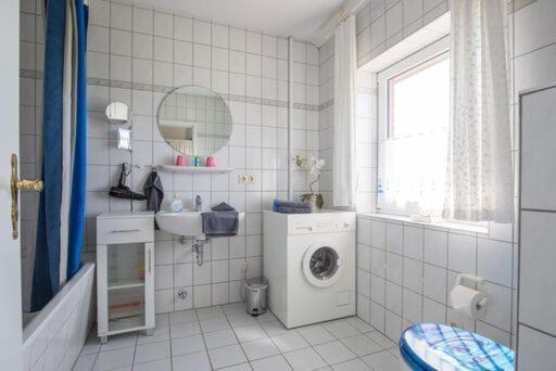Radmokerhuus Apartment *